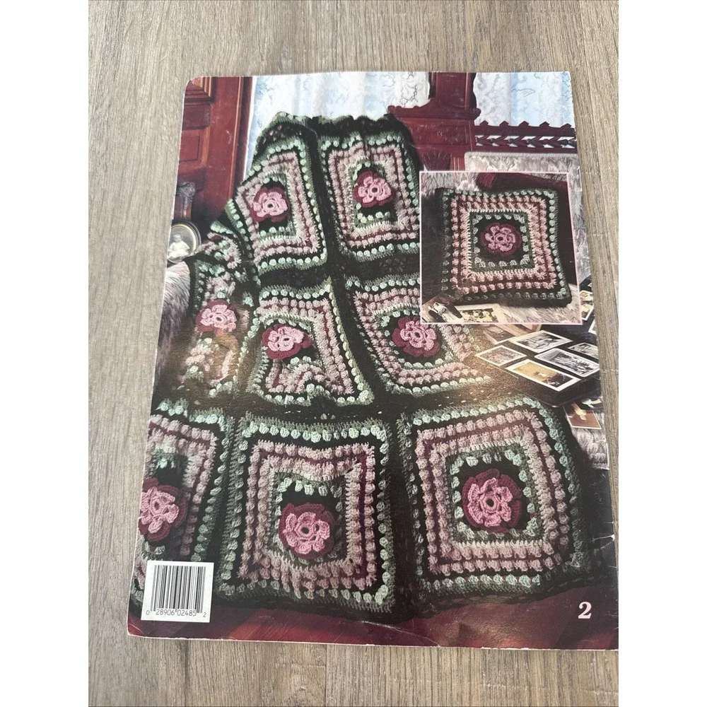 Leasure Arts Leaflet 2485 Pillowghaus To Crochet Book Rose Marie Brooks